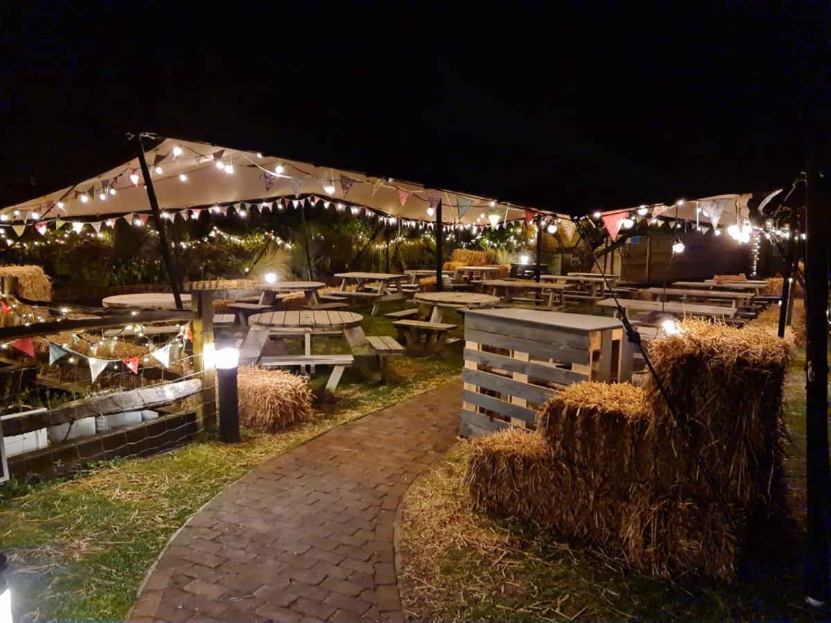 The Bull Hotel Ditchling ภายนอก รูปภาพ